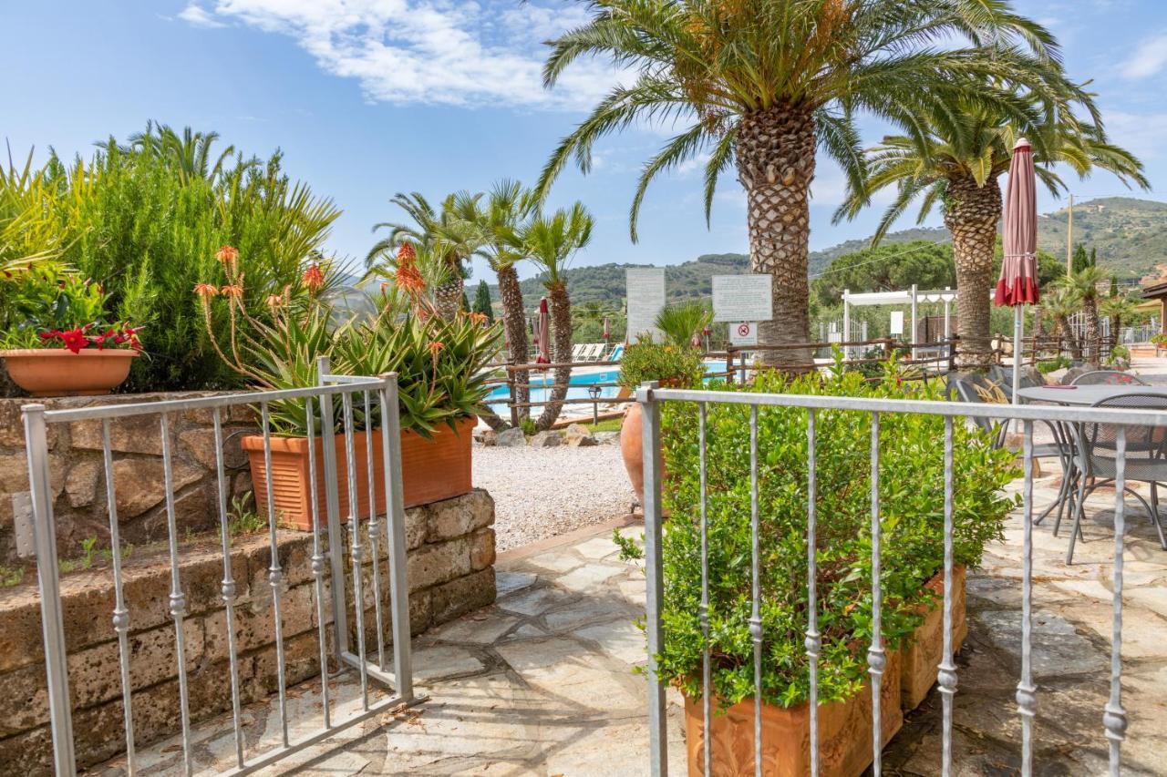 Country Hotel Residence Da Pilade Capoliveri  Exterior foto
